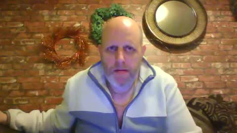 Neil online show from December 23, 10:32 am
