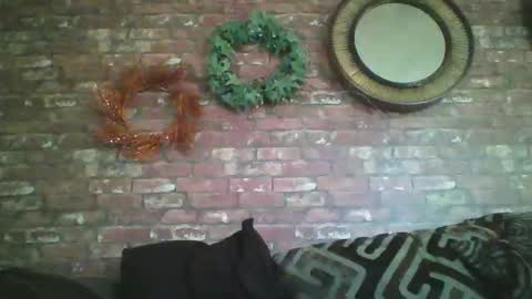 Neil online show from December 24, 10:44 am