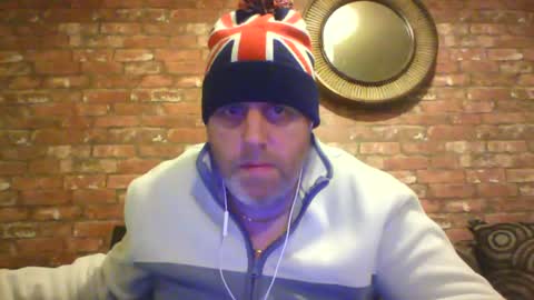 Neil online show from January 4, 2:46 pm