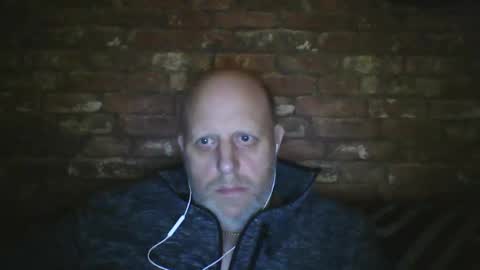 Neil online show from January 5, 5:09 pm