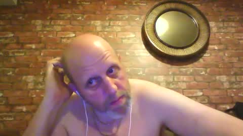 Neil online show from January 17, 8:13 am