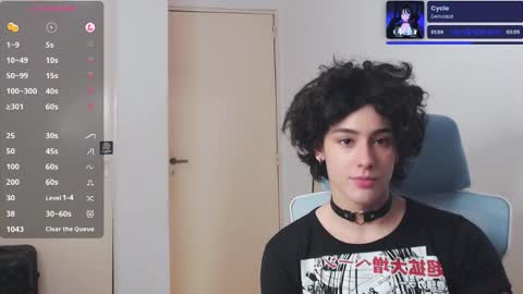 Snapshot of koneko_nya chatting on October 10, 8:08 pm  Riley  online show from October 10, 8:08 pm