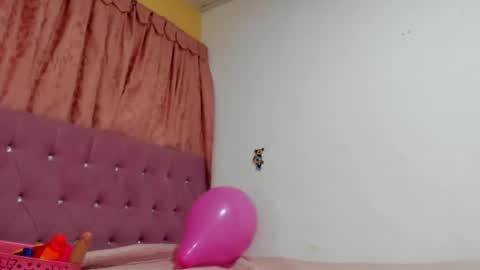 konie Diaz online show from November 12, 2:34 am