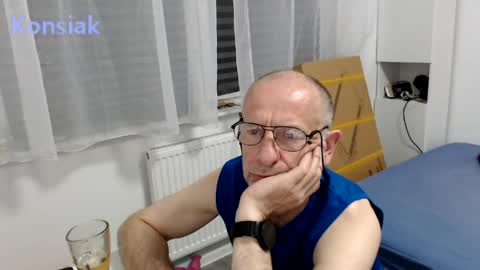 Komsiak online show from June 8, 6:41 pm