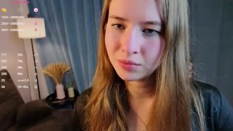 Snapshot of koolyquiser chatting on December 4, 4:38 pm Jenna online show from December 4, 4:38 pm