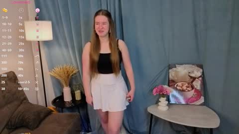 Snapshot of koolyquiser chatting on December 5, 3:41 pm Jenna online show from December 5, 3:41 pm