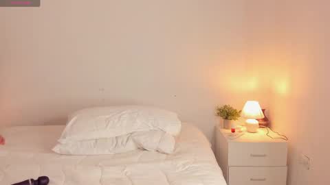 kora_bliss online show from June 4, 4:24 pm