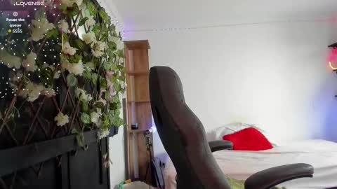 Kora Red online show from February 10, 1:37 pm