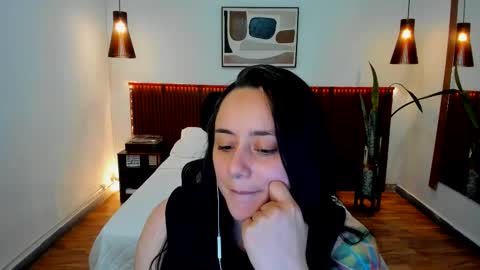 Snapshot of kora_shadow chatting on February 13, 6:37 pm Kora Shadow online show from February 13, 6:37 pm