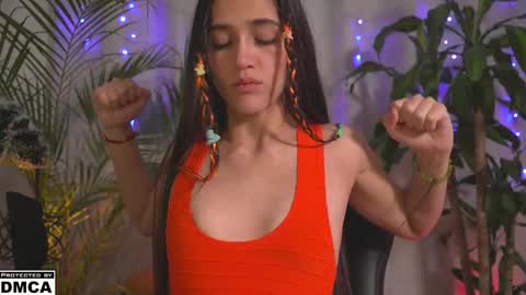 Snapshot of kore_persephone chatting on December 18, 3:34 am Kore online show from December 18, 3:34 am