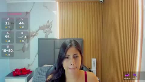 Snapshot of korinasantos chatting on June 10, 7:24 pm online show from June 10, 7:24 pm