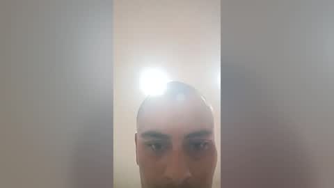 Snapshot of kork867126 chatting on July 6, 9:39 pm kork867126 online show from July 6, 9:39 pm