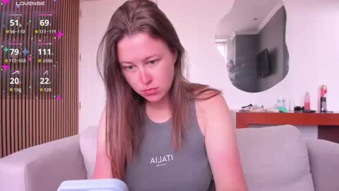 Twiix online show from December 15, 4:33 pm