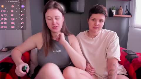 Twiix online show from February 16, 4:25 pm