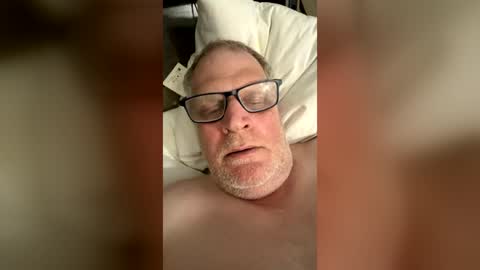 korysmith568 online show from July 18, 10:41 am