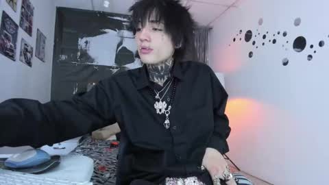 Snapshot of koryu_skull chatting on February 27, 1:16 am KORYU online show from February 27, 1:16 am