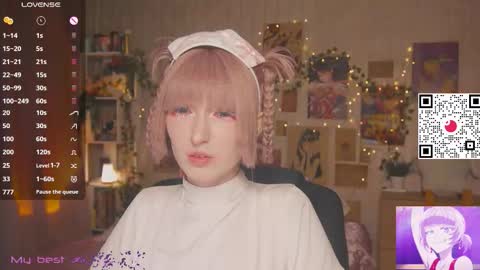 Snapshot of koshkasenpai chatting on December 1, 4:12 pm koshkasenpai online show from December 1, 4:12 pm