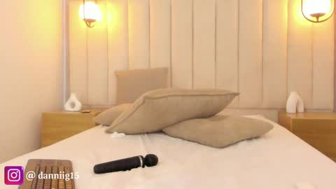 Snapshot of kosmic_21 chatting on January 17, 6:33 pm K O S M I C online show from January 17, 6:33 pm