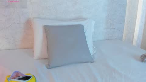 K O S M I C online show from February 16, 1:40 pm