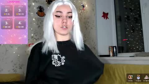 Snapshot of kotik_meov chatting on November 28, 3:25 pm kotik_meov online show from November 28, 3:25 pm