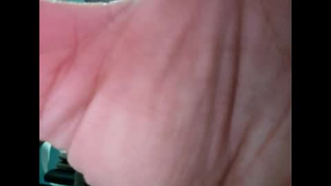 Koto Bombon online show from January 8, 1:00 am