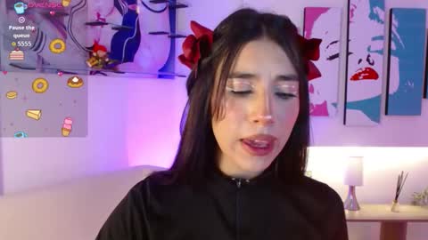 Elizabeth online show from February 2, 12:15 pm