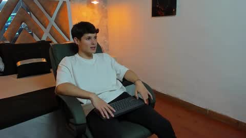 Kraven online show from September 26, 3:10 am