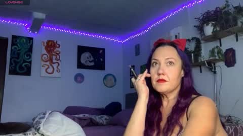 kreamyk420 online show from January 5, 5:27 pm