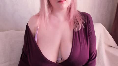 KrisRus online show from January 4, 10:38 am