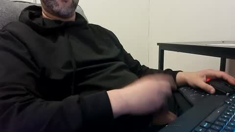 krime59100 online show from June 12, 1:26 am