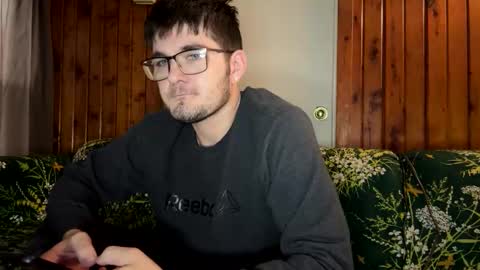 krimsoncircuit online show from November 26, 7:37 pm