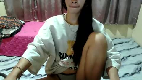kris_fowler online show from June 25, 1:59 pm