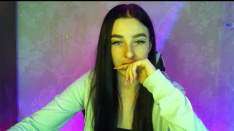 Kris online show from October 10, 6:51 pm