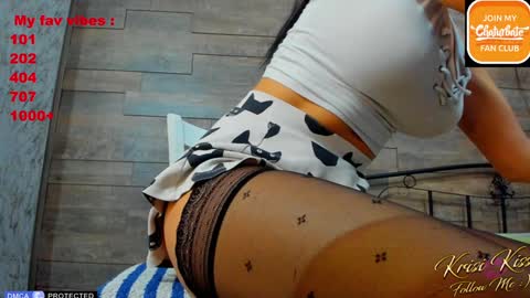KrisiFollow me  Thumb UP  online show from January 4, 1:42 pm