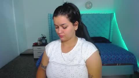 kriss_sweetboobs online show from January 8, 12:37 pm