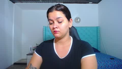 kriss_sweetboobs online show from January 9, 1:02 pm