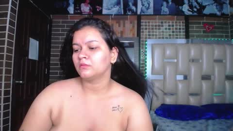kriss_sweetboobs online show from February 21, 12:39 pm