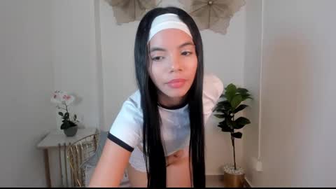 Krisstine  online show from March 12, 6:44 pm