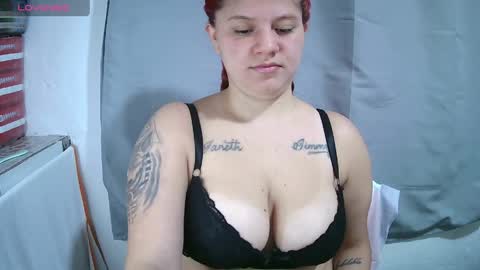 Snapshot of krissone_1 chatting on May 28, 9:34 pm krissone online show from May 28, 9:34 pm