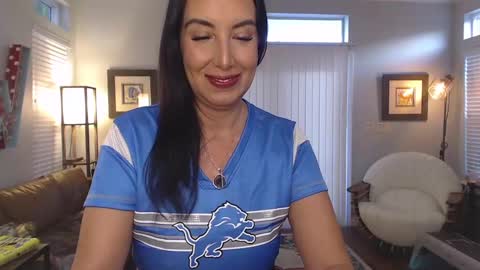 Krissy online show from January 18, 12:36 pm