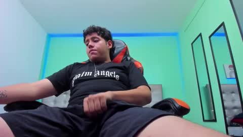 Snapshot of krist_palma chatting on February 11, 8:31 pm krist_palma online show from February 11, 8:31 pm