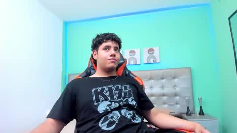 Snapshot of krist_palma chatting on February 15, 8:11 pm krist_palma online show from February 15, 8:11 pm