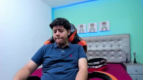 Snapshot of krist_palma chatting on February 18, 9:20 pm krist_palma online show from February 18, 9:20 pm