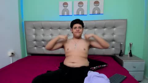 Snapshot of krist_palma chatting on February 19, 7:38 pm krist_palma online show from February 19, 7:38 pm