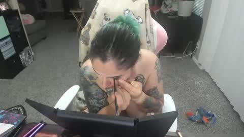 Krista online show from November 7, 10:32 pm