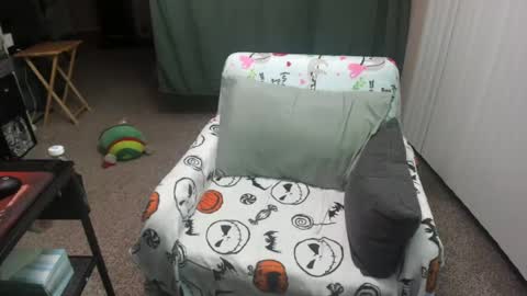 Snapshot of kristajay chatting on June 14, 2:24 am Krista online show from June 14, 2:24 am
