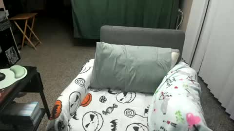 Snapshot of kristajay chatting on June 27, 3:33 am Krista online show from June 27, 3:33 am