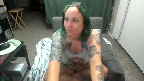 Snapshot of kristajay chatting on June 30, 4:24 am Krista online show from June 30, 4:24 am