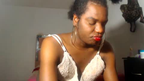 kristal_cox2 online show from July 6, 10:56 am