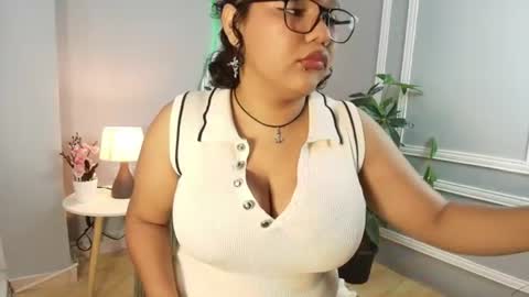 KRISTYN  online show from June 16, 12:08 pm